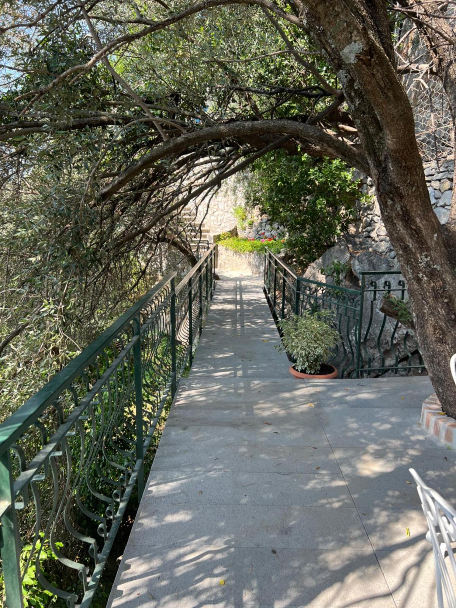 Luxury Villas Positano Bagian luar foto